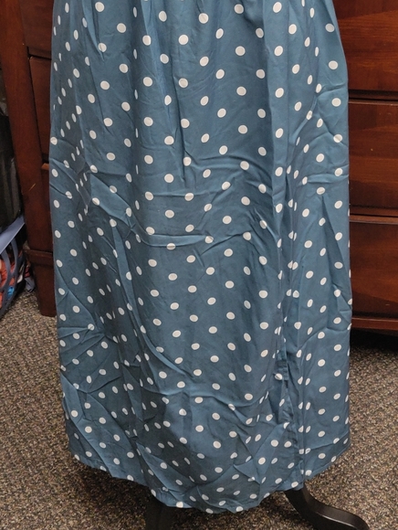 Polka dot Dress - Picture 3 of 4
